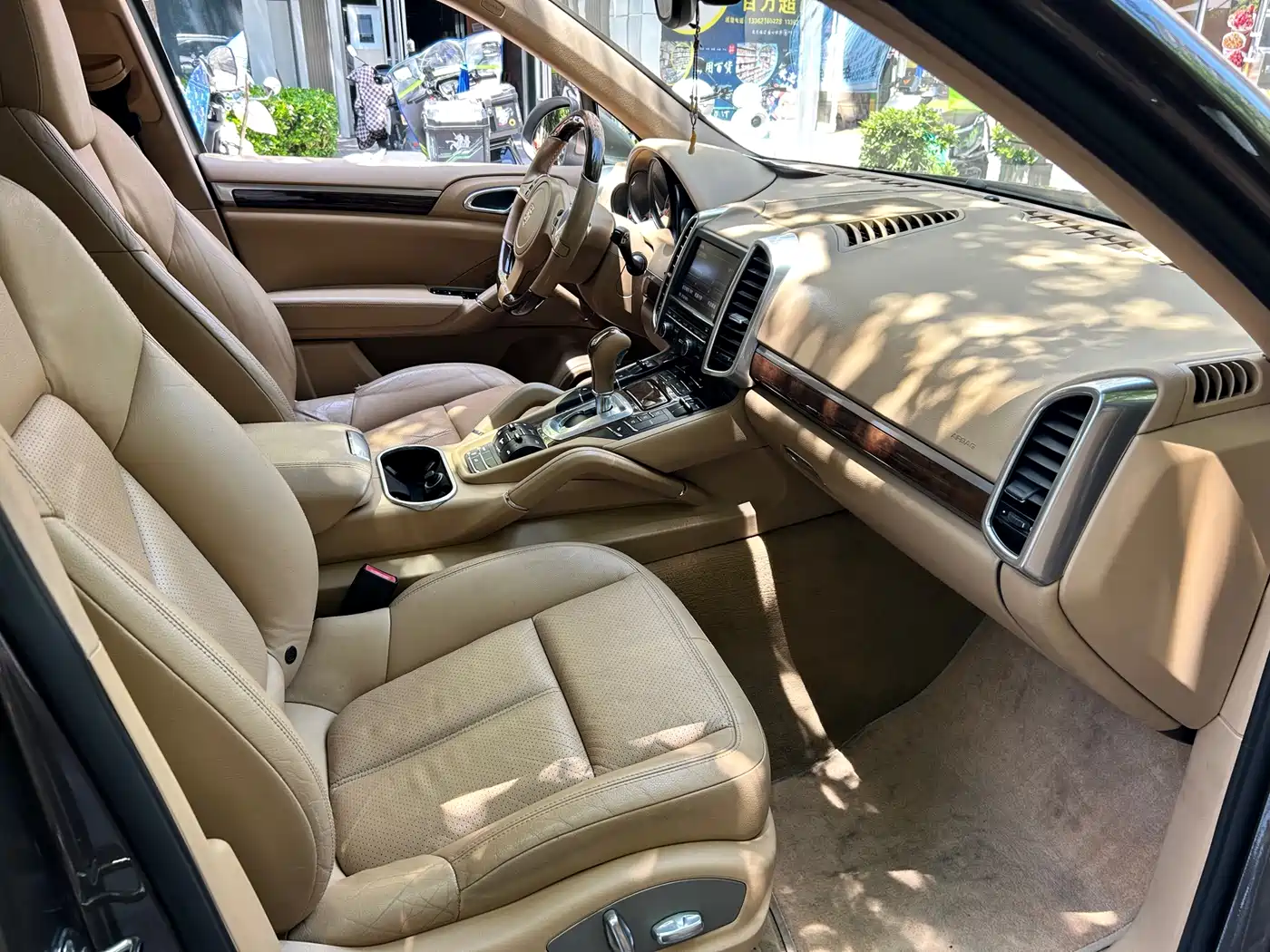Porsche Cayenne 2011 Cayenne 3.0T фото 8