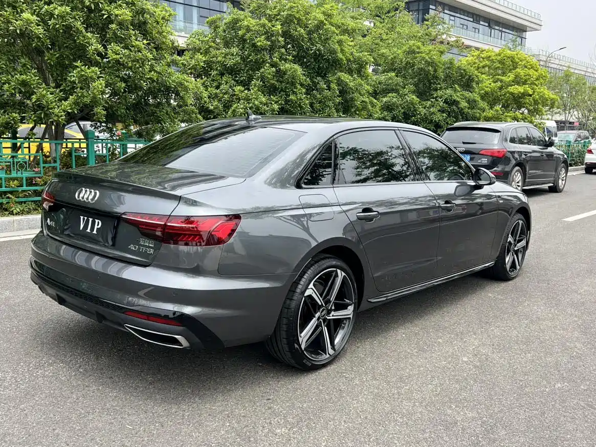 Audi A4L 2024 40 TFSI Luxury Dynamic фото 14