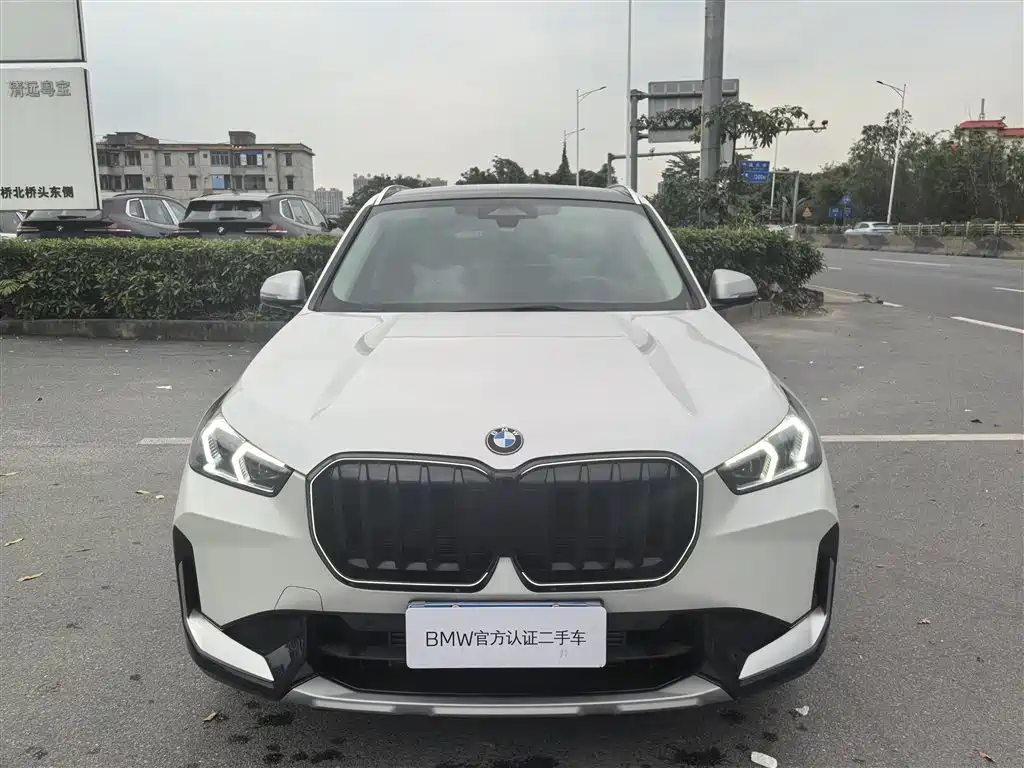 BMW X1 2024 sDrive25Li X Design Package фото 2