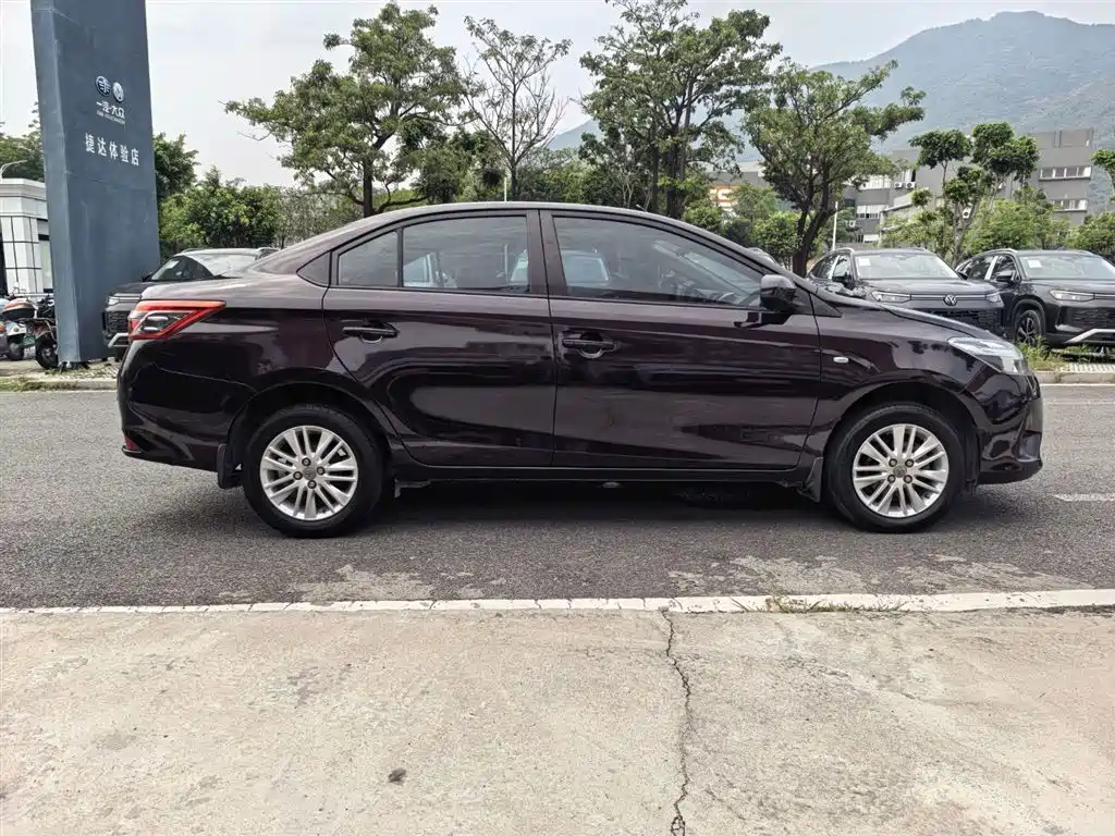 Toyota Vios 2016 1.5L Automatic Zhi Zhen Xing Yao Edition фото 10