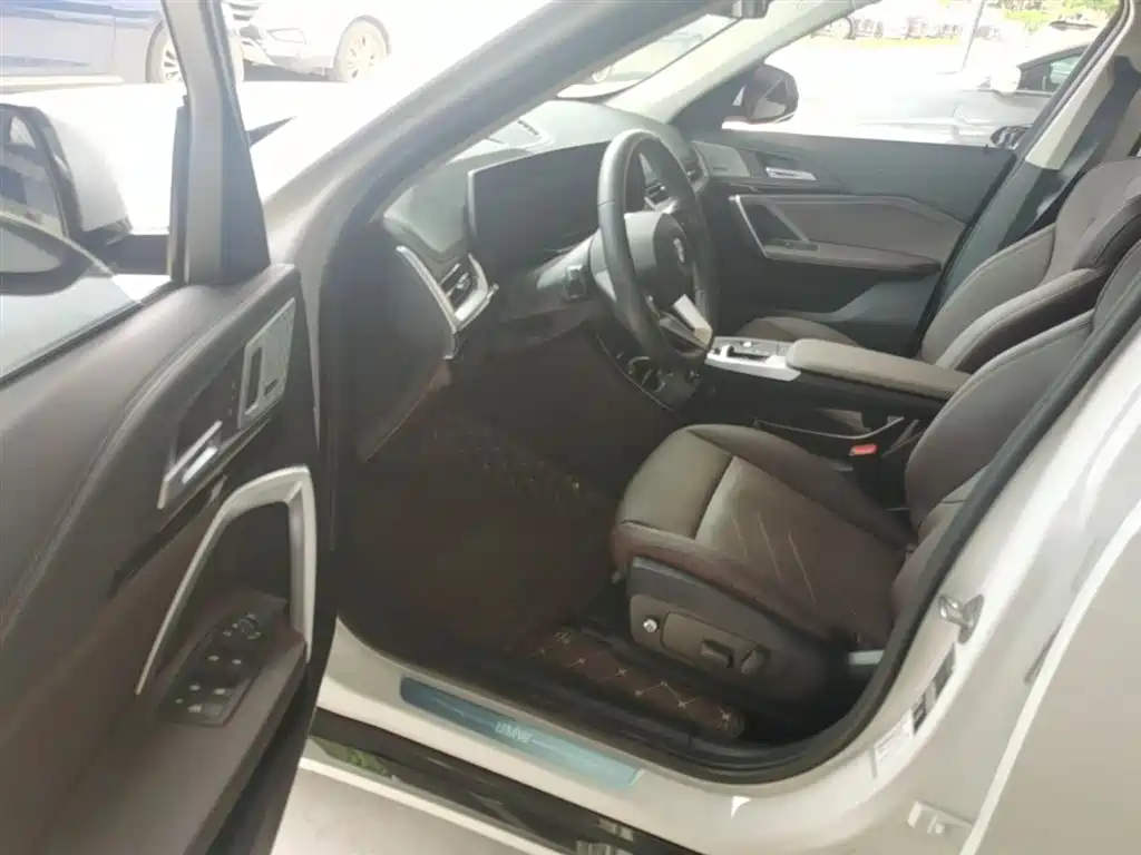 BMW X1 2023 sDrive25Li M Sport Package фото 23