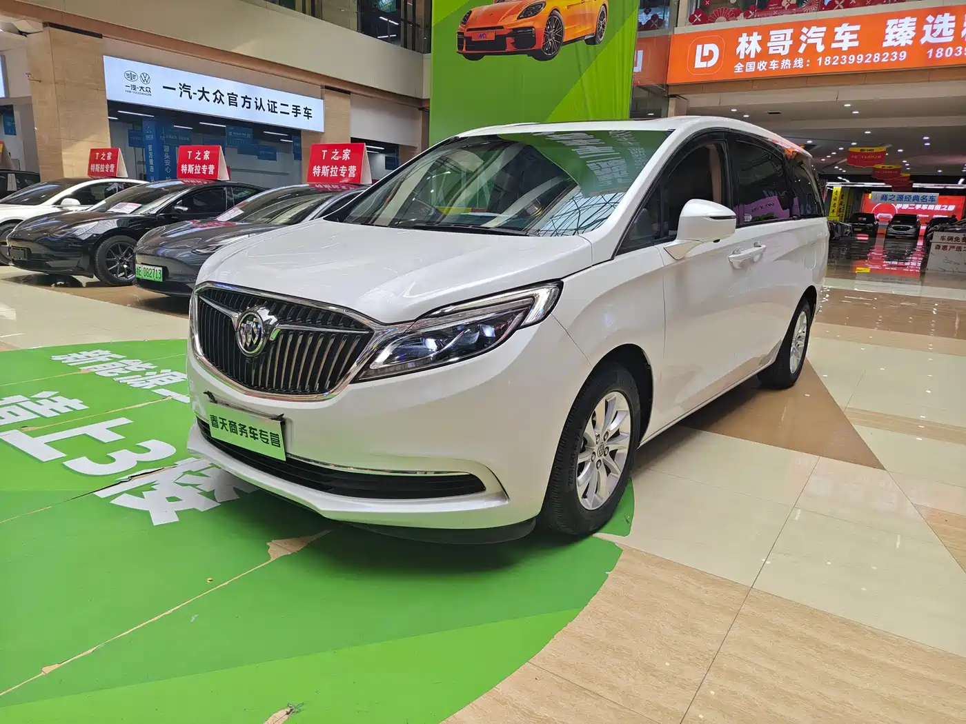 Buick GL8 2017 ES 28T Premium China V фото 2