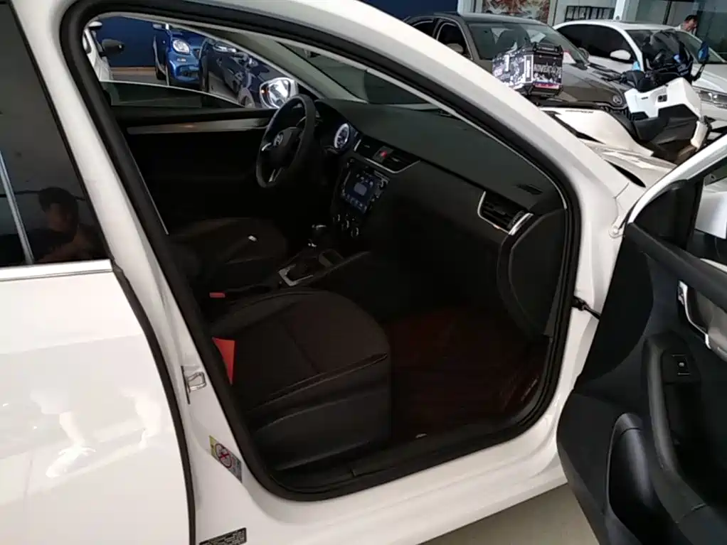 صورة 25 - Škoda Octavia