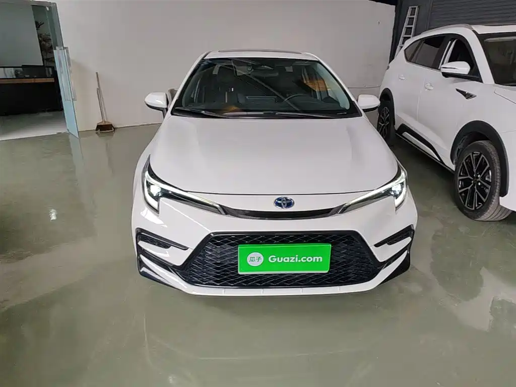 Toyota Levin 2023 Smart Hybrid 1.8L Sport Edition фото 3