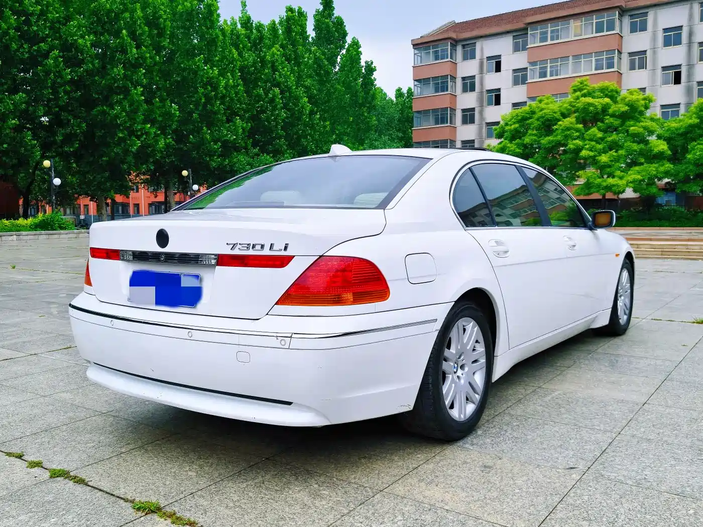 BMW 7 Series 2005 Model 730Li фото 18