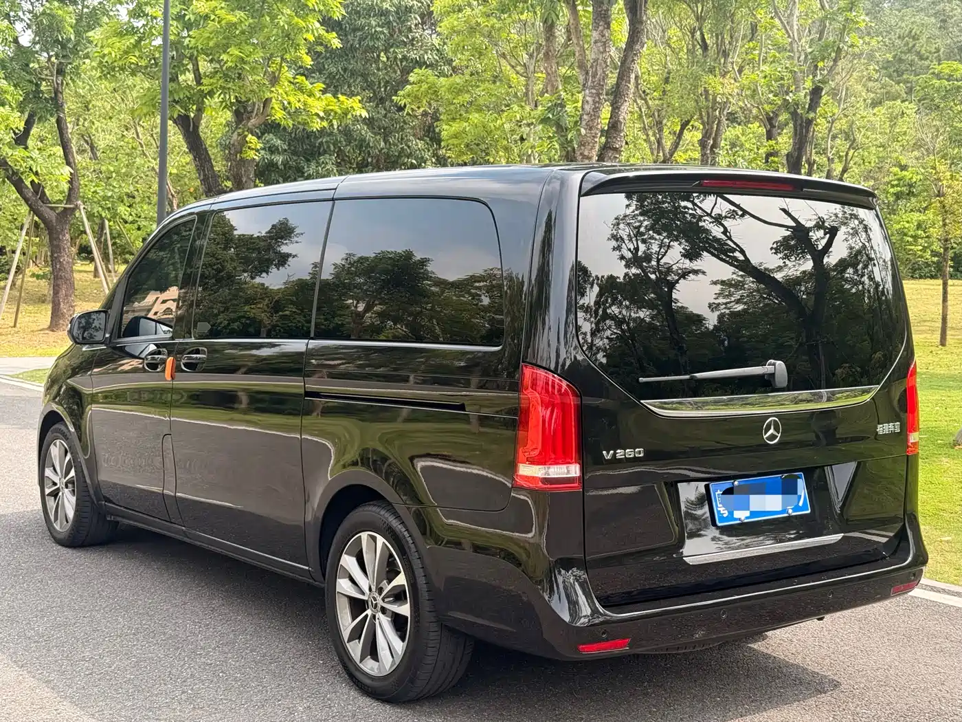 Mercedes-Benz V-Class 2021 V 260 Pilot Edition фото 8