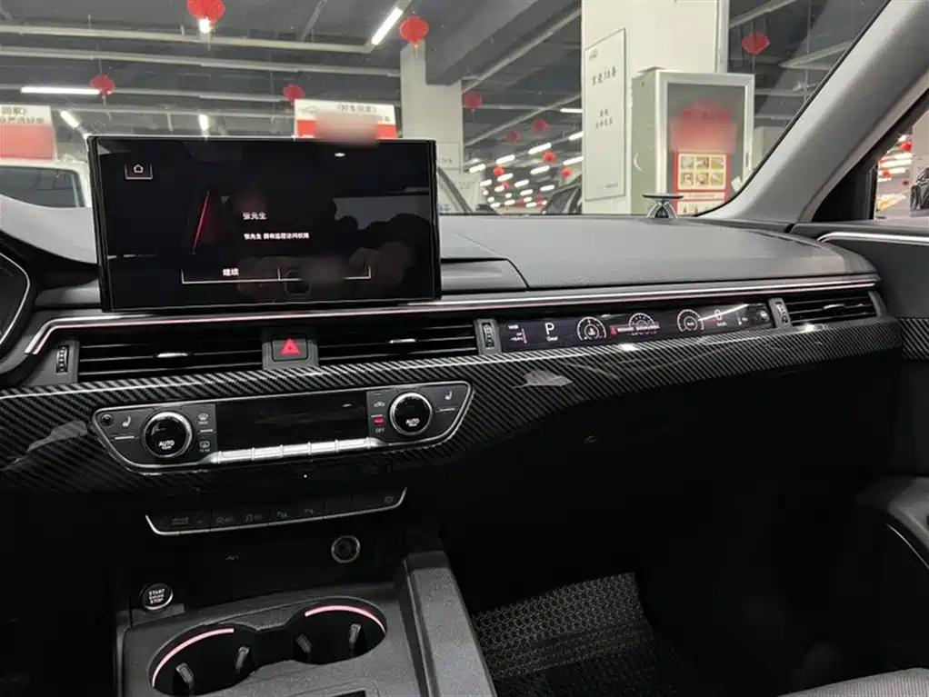 Audi A4L 2020 40 TFSI Luxury Dynamic фото 14