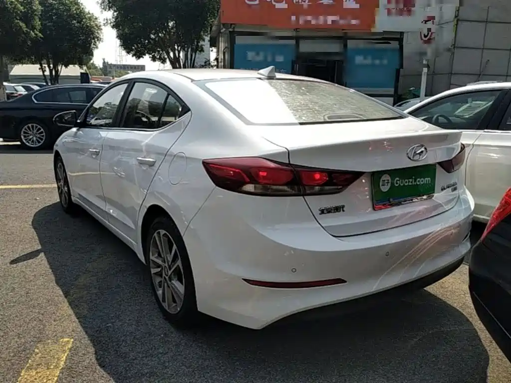 HYUNDAI LEAD