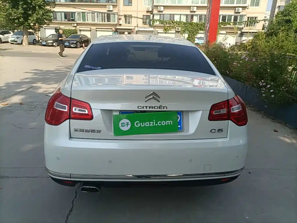Фото 6 - Citroën C5