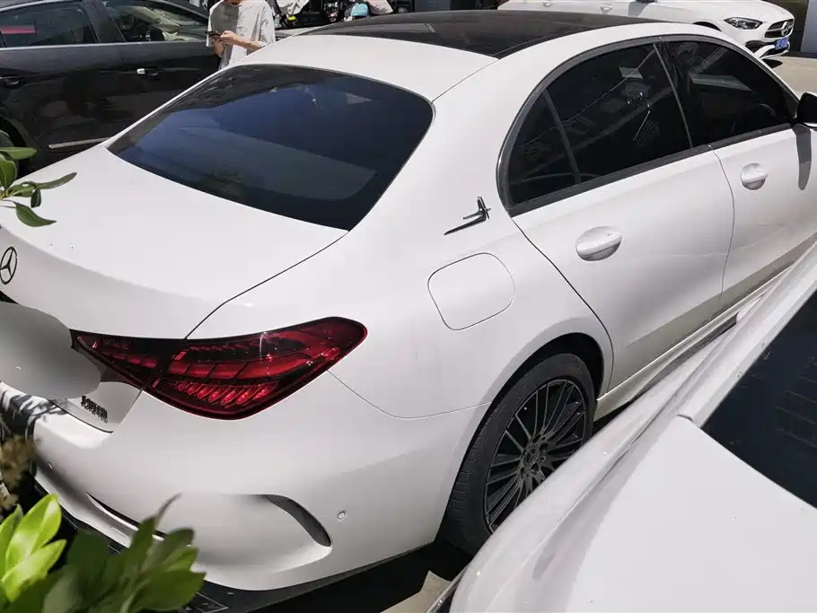 Mercedes-Benz C-Class 2023 Facelift C 260 L Sport Edition фото 3