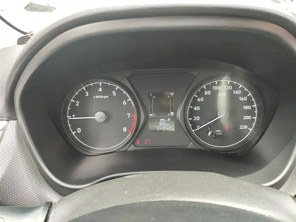 Hyundai Verna 2017 1.4L Manual Color Edition (China V) фото 12