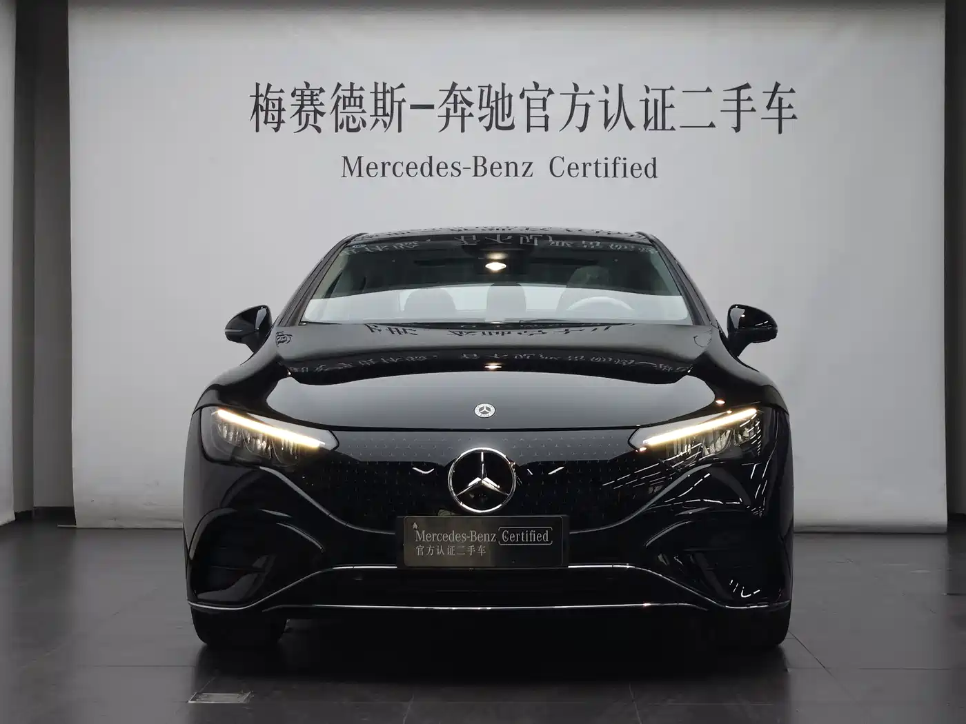 Mercedes-Benz EQE 2026 500 4MATIC Pioneer Edition фото 2
