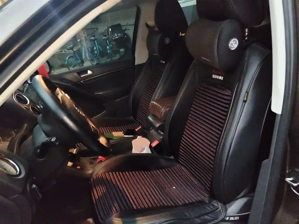 Volkswagen Tiguan 2015 1.8TSI Automatic 2WD Highline фото 8