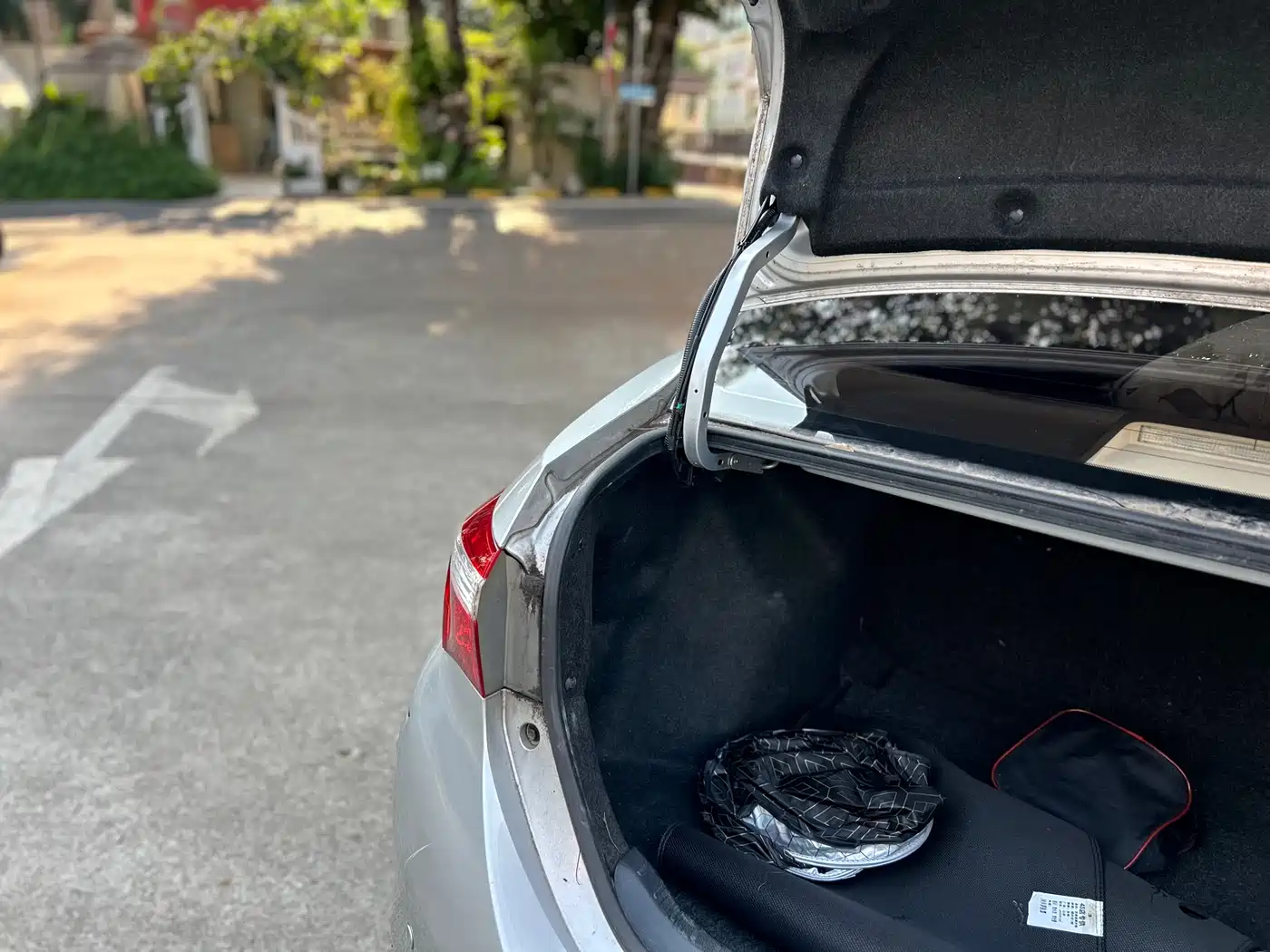 Toyota Corolla 2017 1.2T CVT GL фото 35