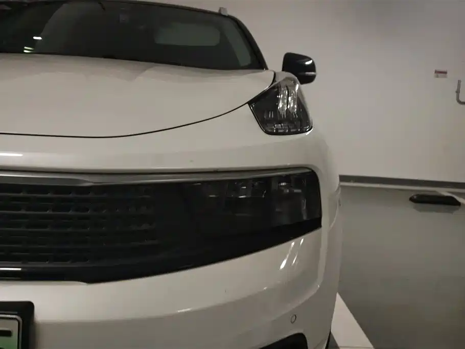 Lynk & Co 01 EM-P 2019 1.5T PHEV Pro фото 5