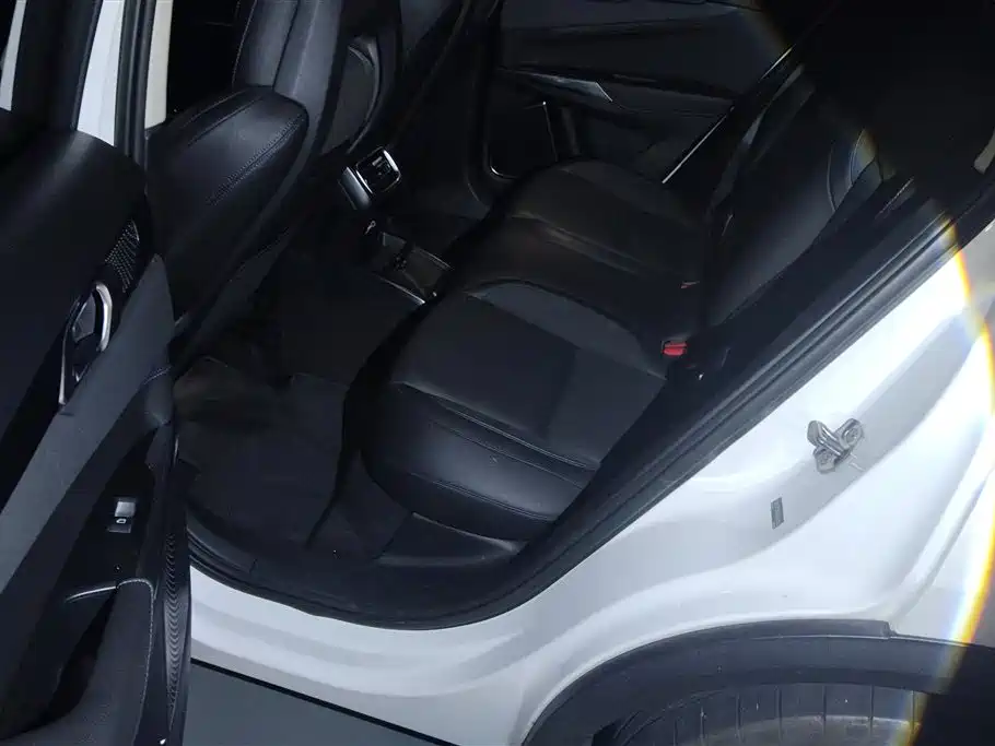 Lynk & Co 01 EM-P 2019 1.5T PHEV Pro фото 11