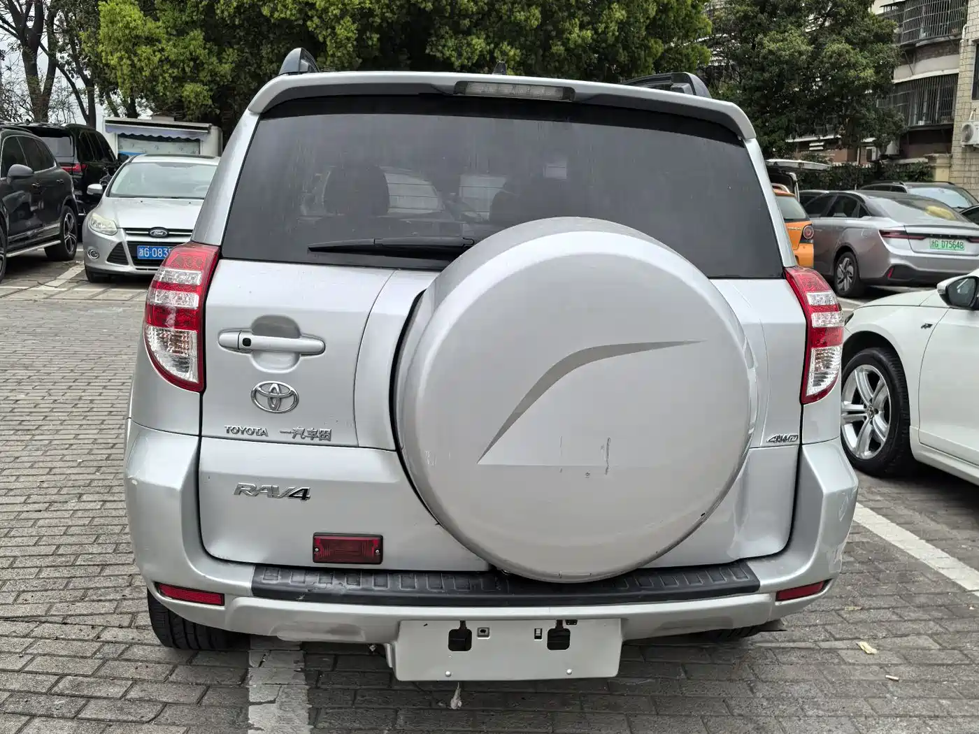 Toyota RAV4 Rongfang 2009 2.4L Automatic Luxury Edition фото 4