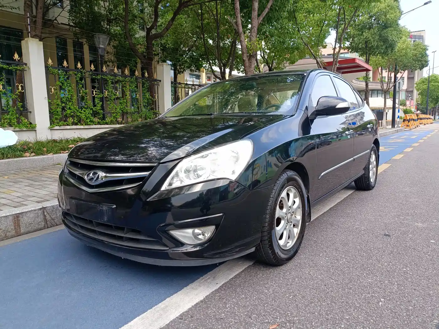 Hyundai Elantra 2010 2010 1.6L AT GLS