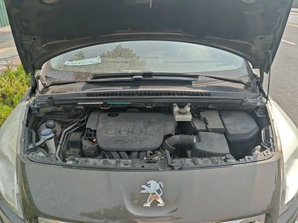 Peugeot 3008 2015 2.0L Automatic Trend Edition фото 20