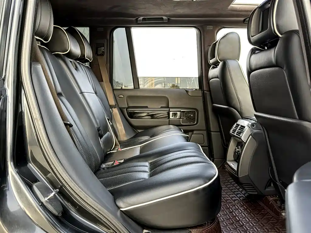 Land Rover Range Rover 2010 2011 3.6 TDV8