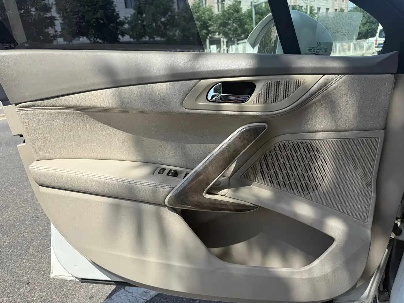 Peugeot 508 2012 2.3L Roland Garros Edition фото 8