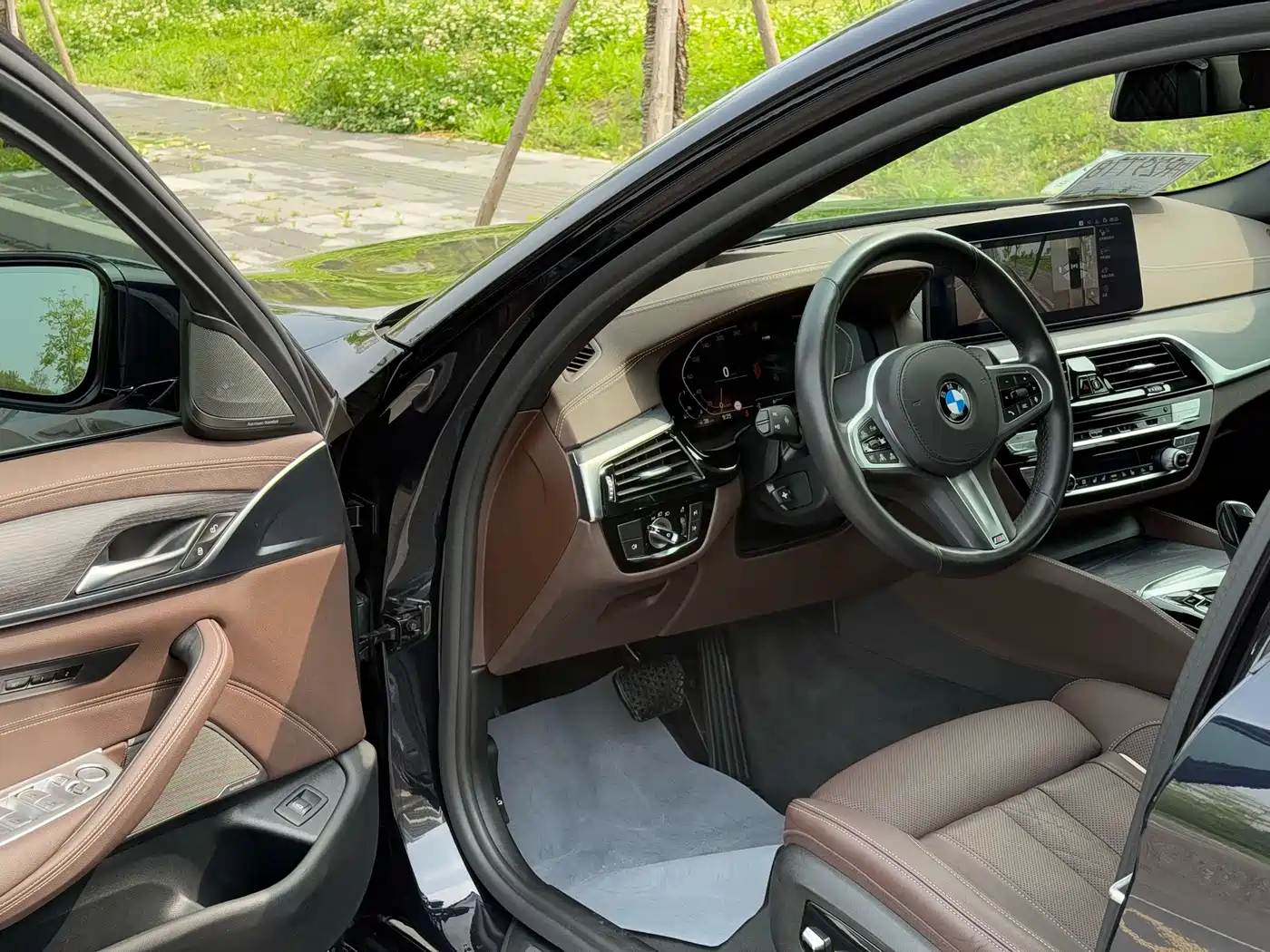 BMW 5 Series 2021 530Li Premium M Sport Package фото 4