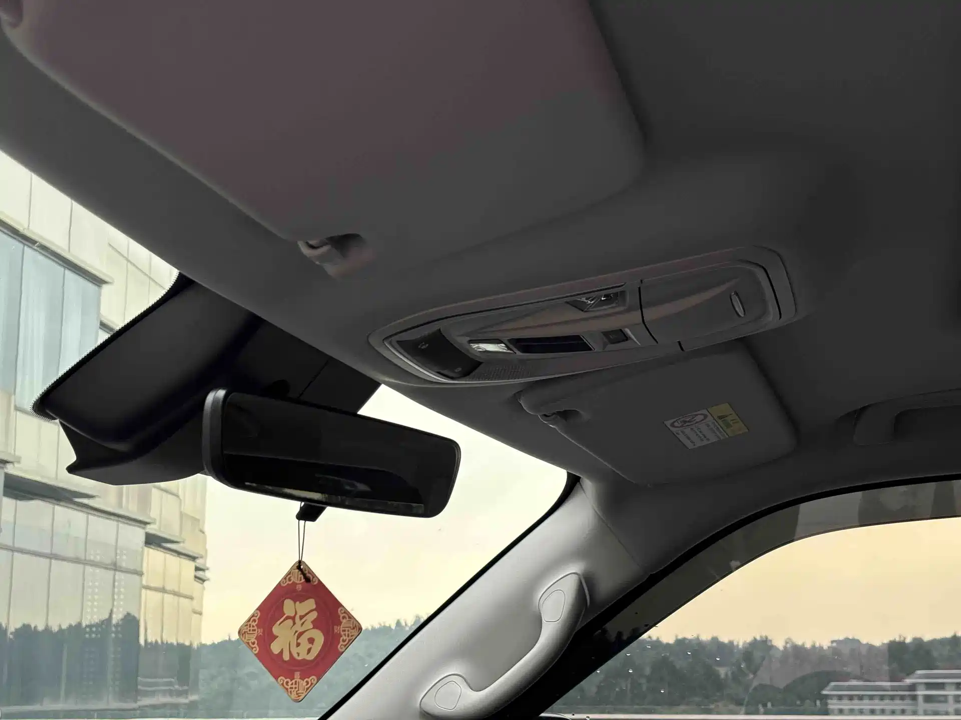 Photo 25 - Haval H9