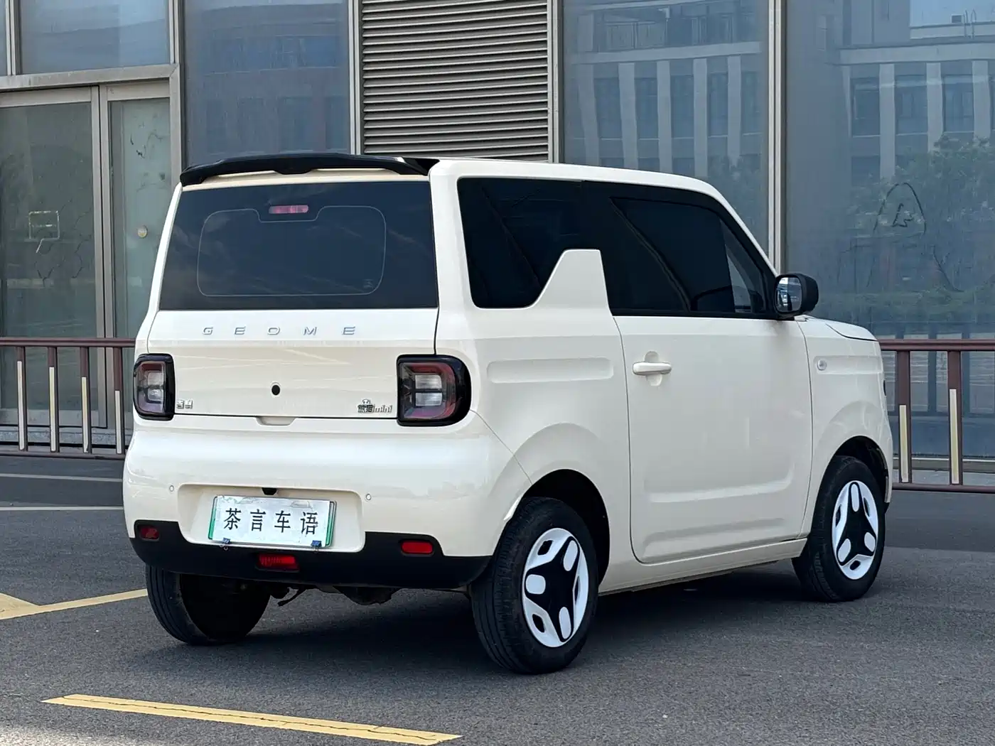 Geely Galaxy Panda 2025 Panda mini 210km Vitality Bear фото 4