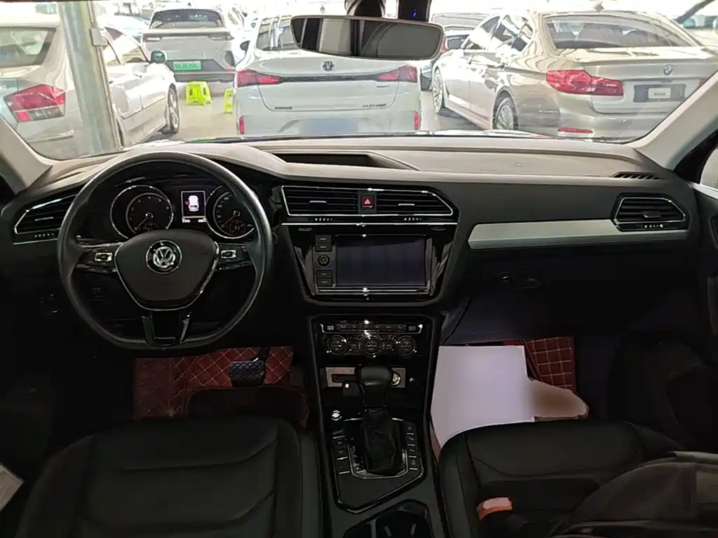 Volkswagen Tiguan L 2019 330TSI Auto 2WD Smart Luxury Edition China V фото 10