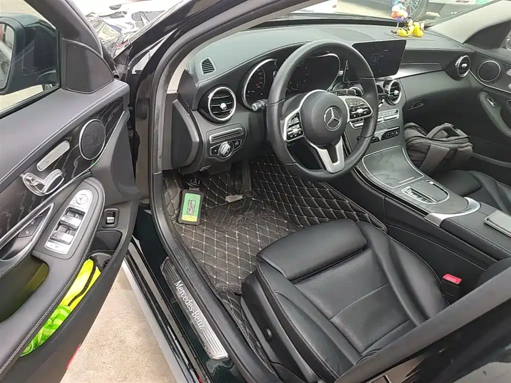 Mercedes-Benz C-Class 2019 Facelift C 260 L Sport фото 16