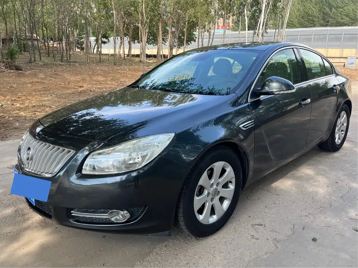 Buick Regal 2012 Model 2.0L Luxury