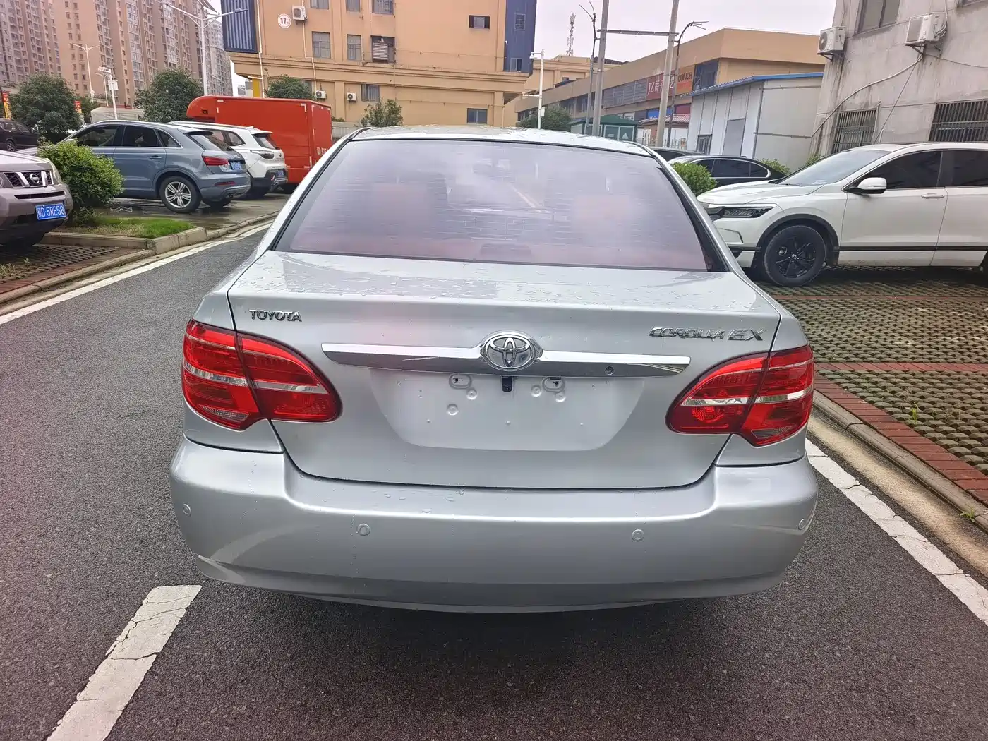 Toyota Corolla 2013 1.6L Automatic Luxury фото 6