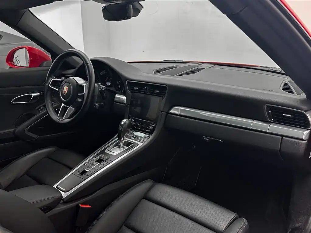 Porsche 911 2016 Carrera 3.0T фото 12