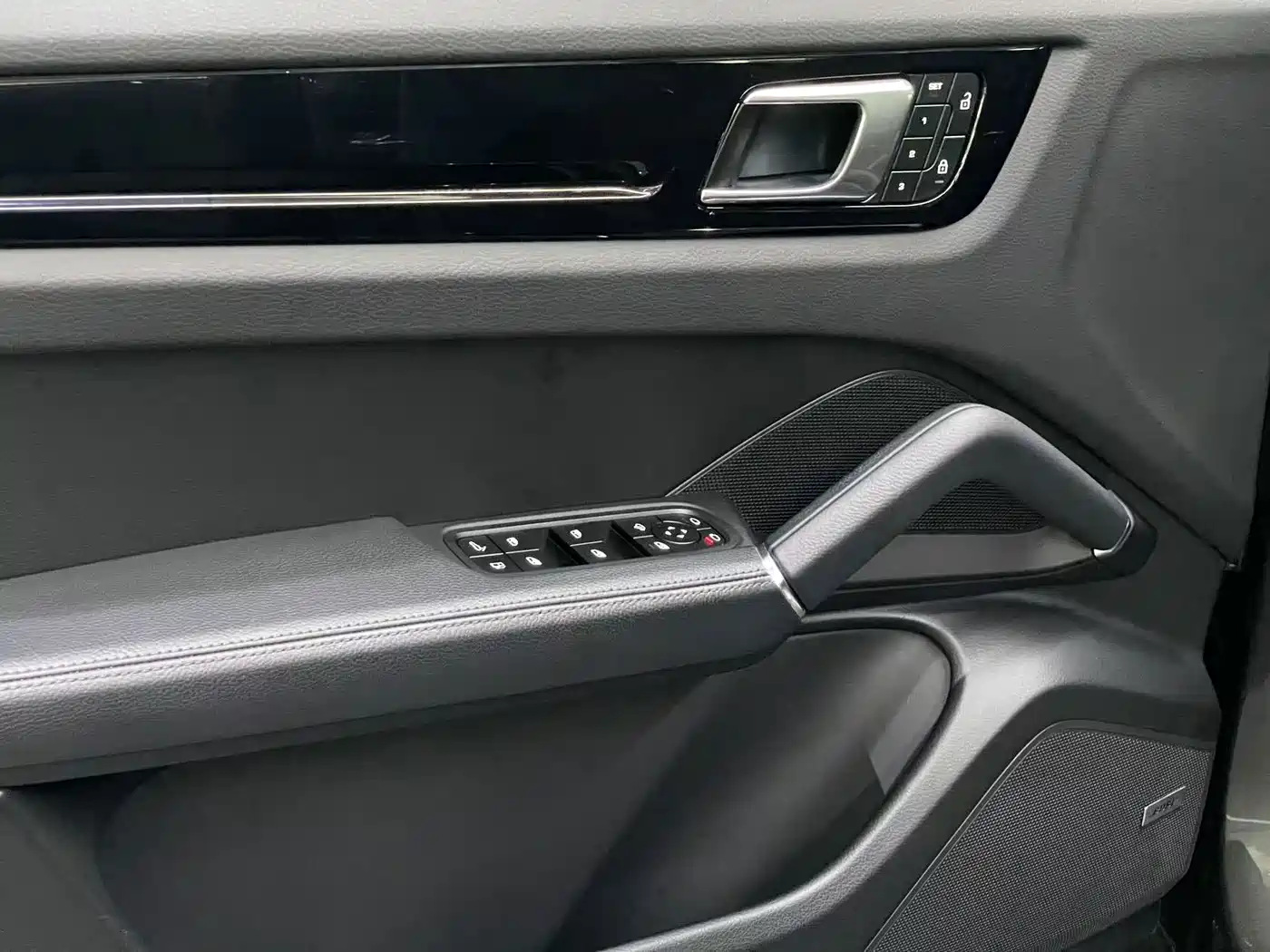 Porsche Cayenne New Energy 2023 2023 Cayenne E-Hybrid 2.0T