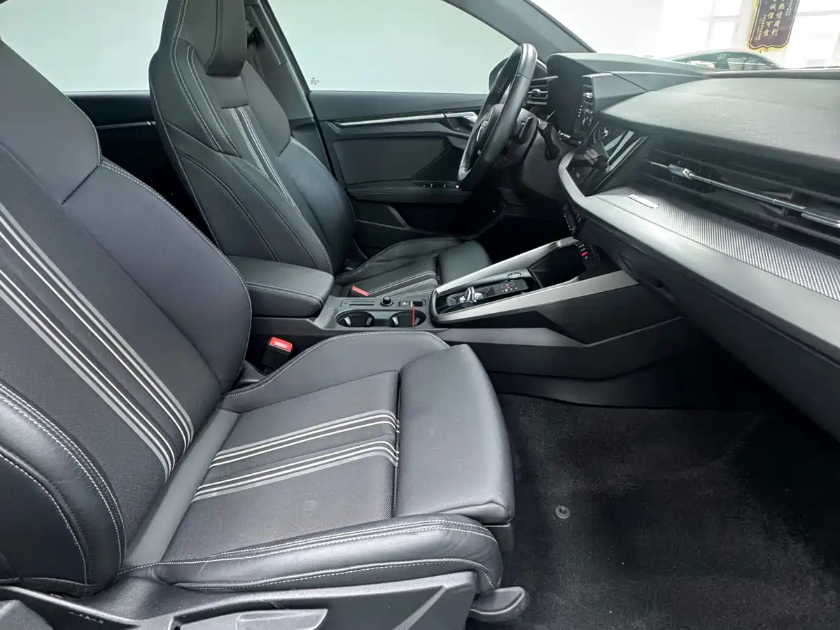 Audi A3 2022 A3L Limousine 35 TFSI Style Sport фото 11