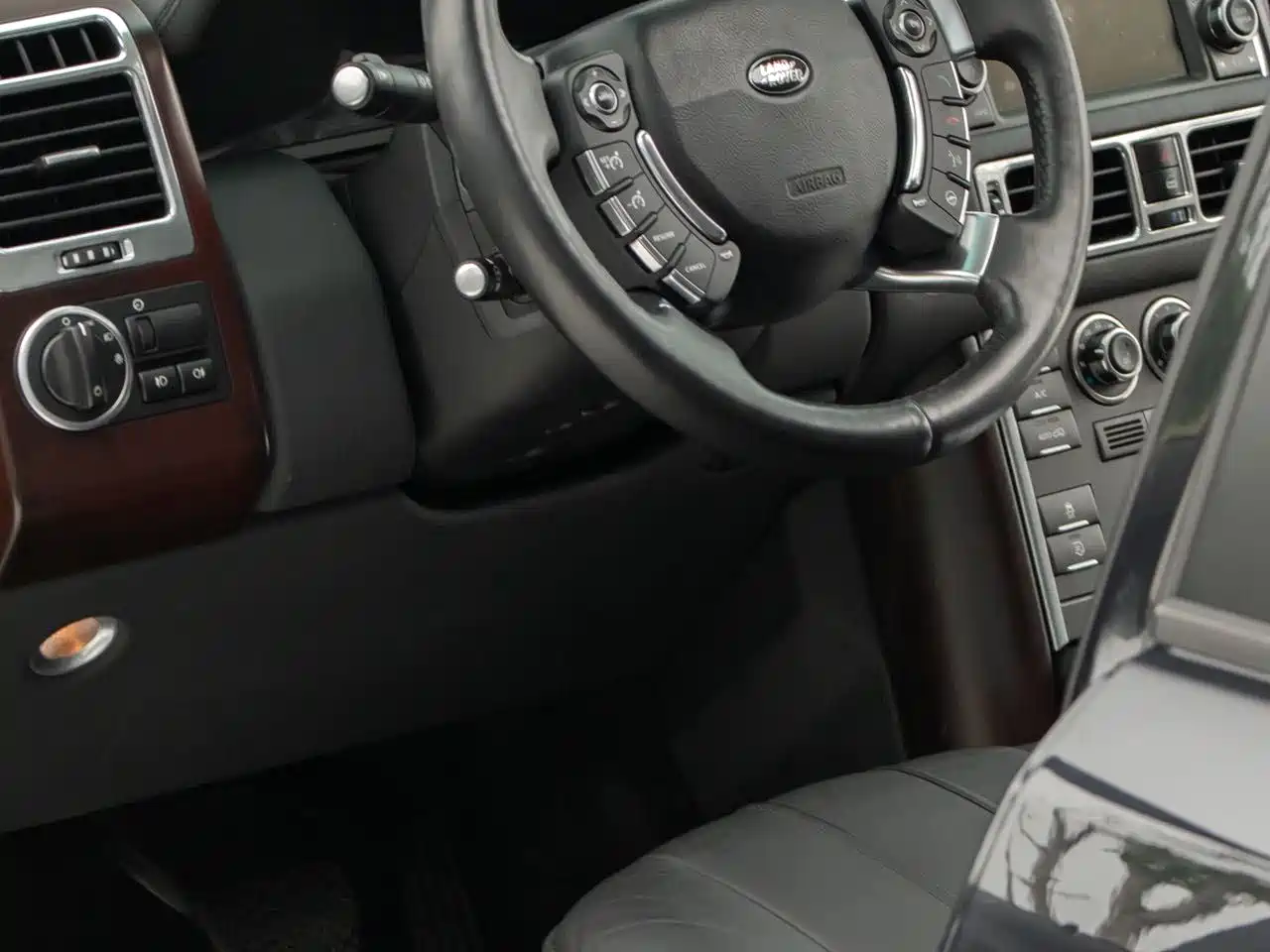 Land Rover Range Rover 2012 4.4 TDV8 фото 9