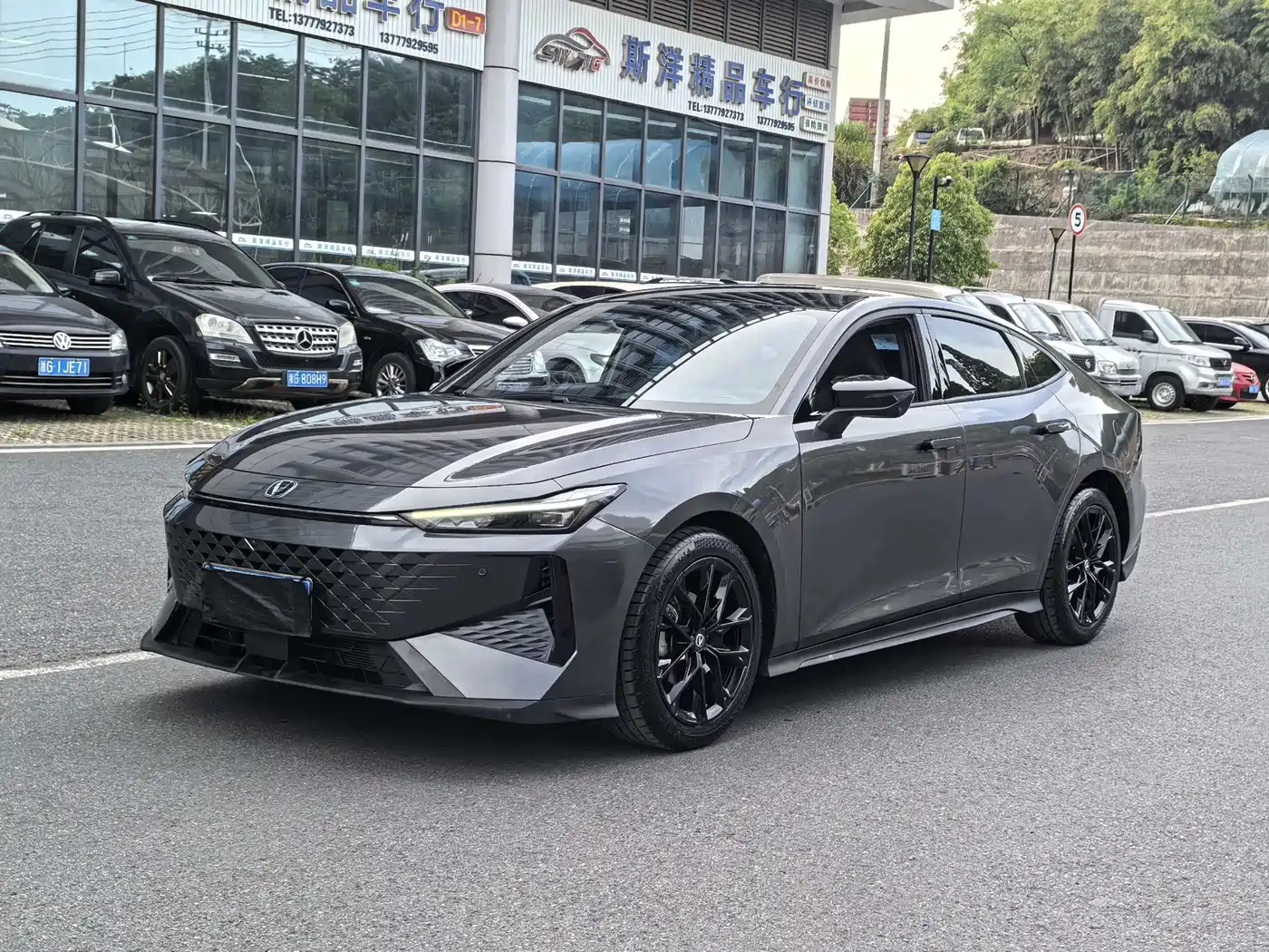 Changan UNI-V 2025 2024 1.5T Deluxe