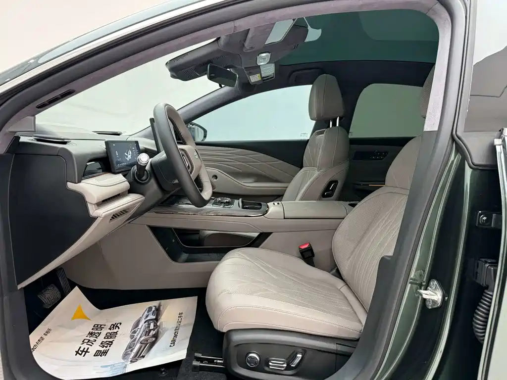 Geely Galaxy Galaxy Xingyao 8 2025 2025 130km EM-P Starship Edition