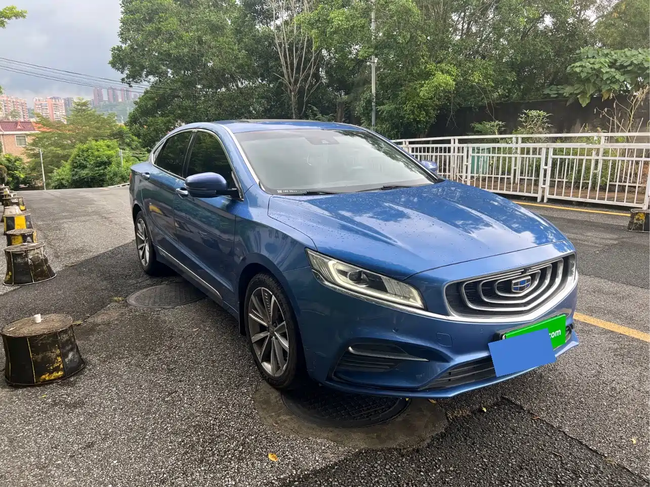 Фото 4 - Geely Borui