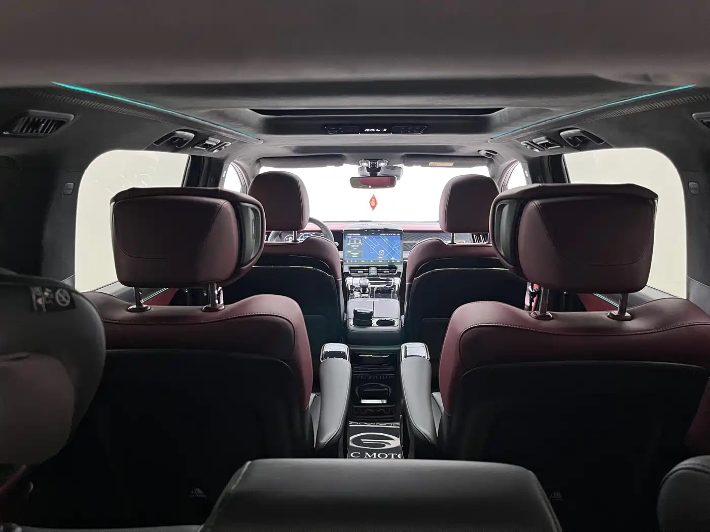 GAC Trumpchi Trumpchi M8 2023 Model Master Series 400T Ultimate Edition фото 13