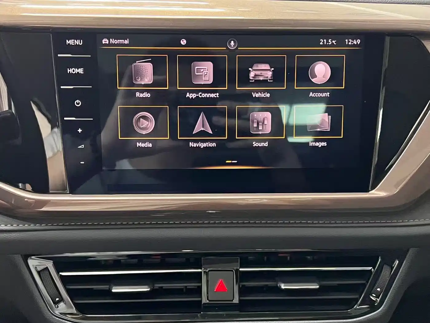 Volkswagen Tharu 2022 280TSI FWD Luxury Edition фото 21