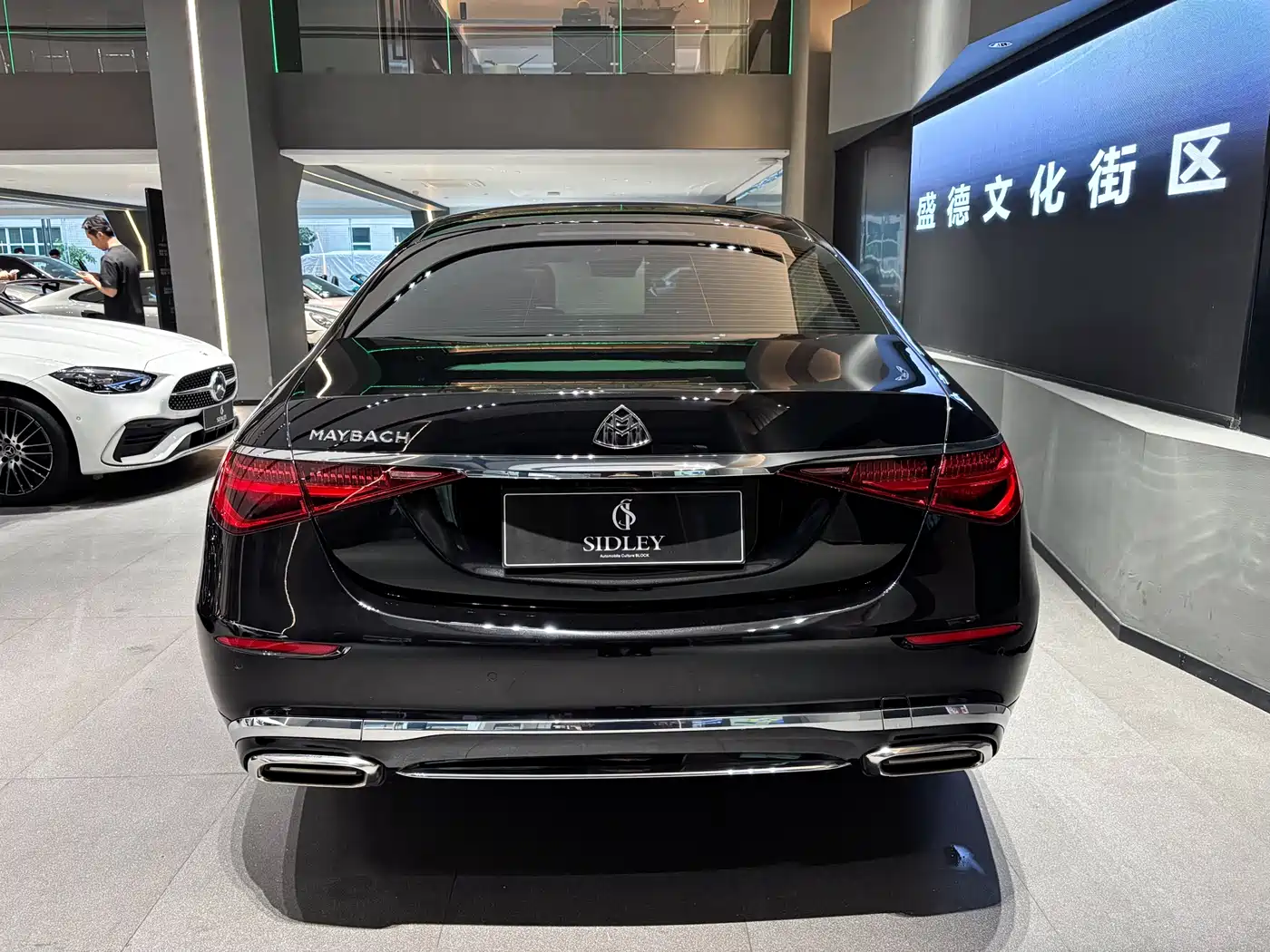 Mercedes-Benz Maybach S-Class 2025 Model S 480 4MATIC фото 5