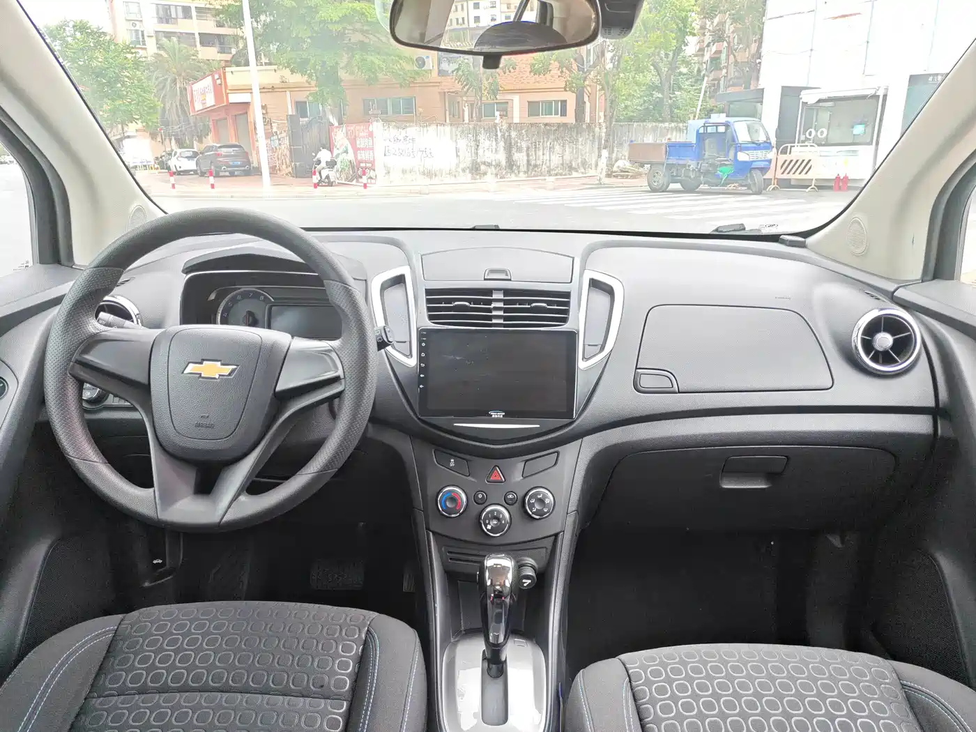 Chevrolet Trax 2014 1.4T Automatic 2WD Comfort фото 9