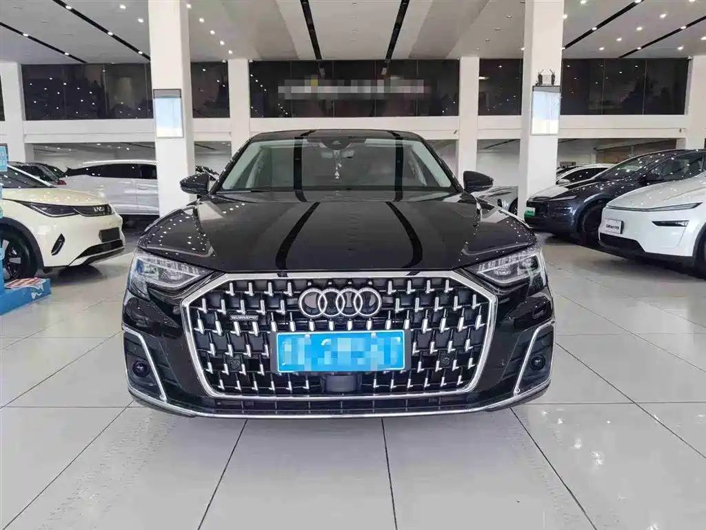Audi A8 2023 A8L 50 TFSI quattro Exclusive фото 2