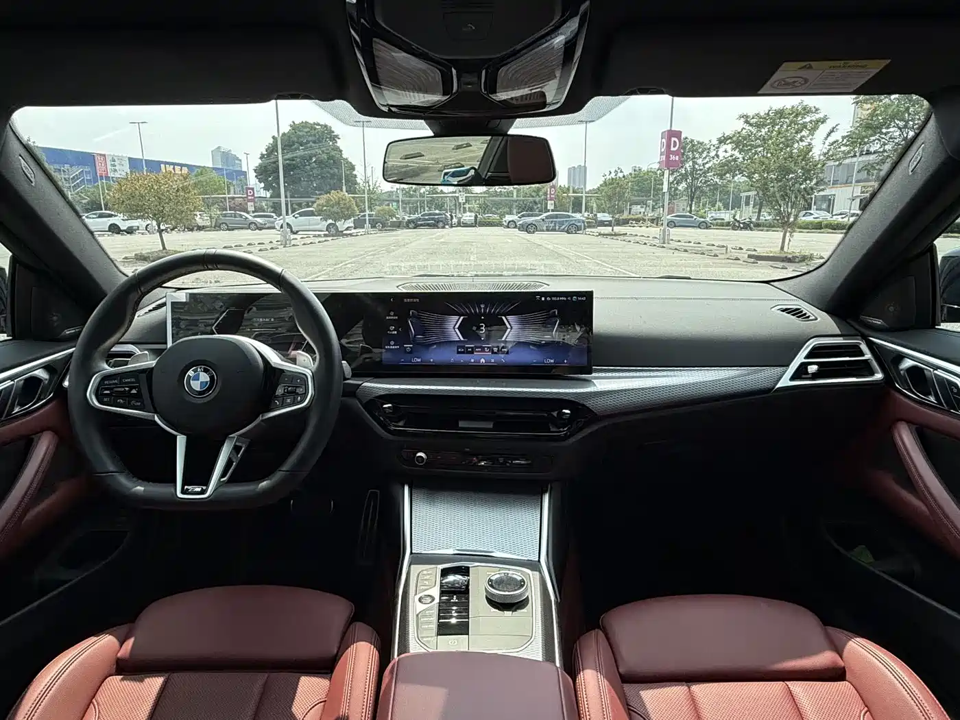 BMW 4 Series 2024 430i M Sport Shadow Edition фото 10