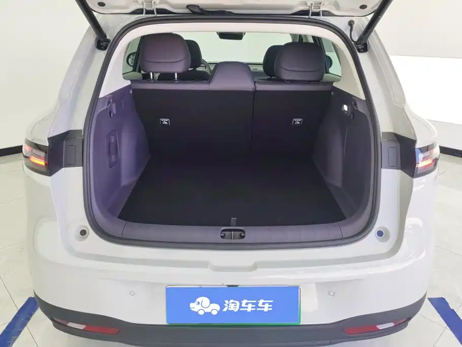 2026 Leapmotor B10