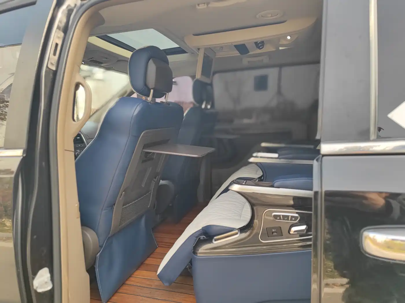 Chrysler Grand Voyager (Import) 2017 2013 3.6L Luxury Edition