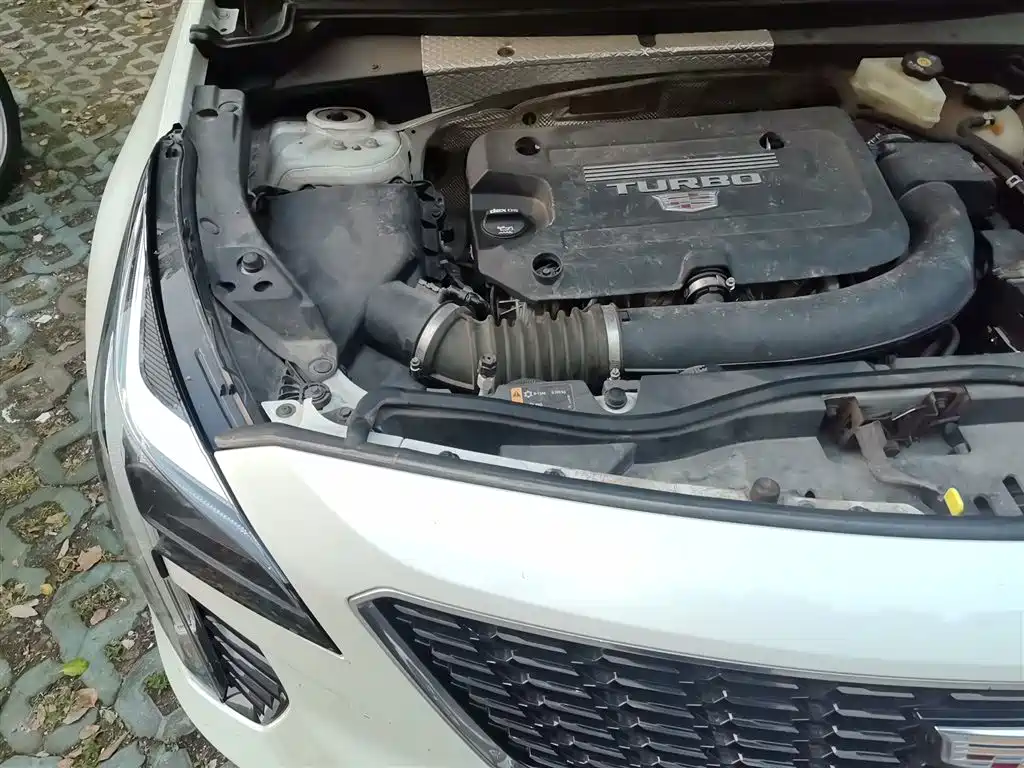 Cadillac XT4 2020 28T FWD Leading Trim фото 21