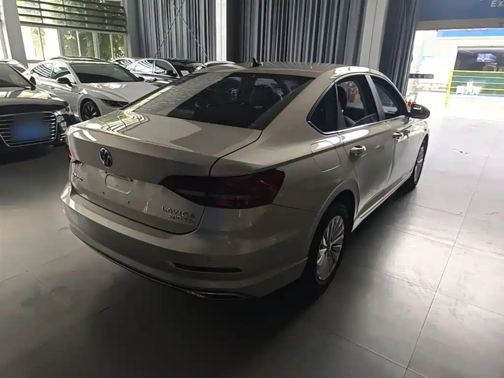 Volkswagen Lavida 2022 280TSI DSG Comfort Edition фото 7