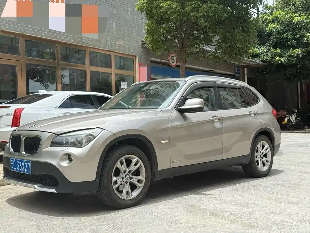 BMW X1 2012 2013 xDrive20i X Design Package